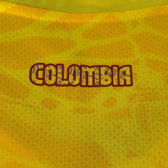 Adidas COLOMBIA 26 HOME SOCCER JERSEY (FAN) - Picture 7 of 7